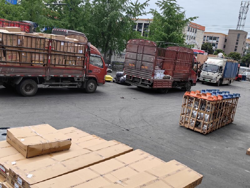 義烏到?jīng)龀俏锪鲗＞€